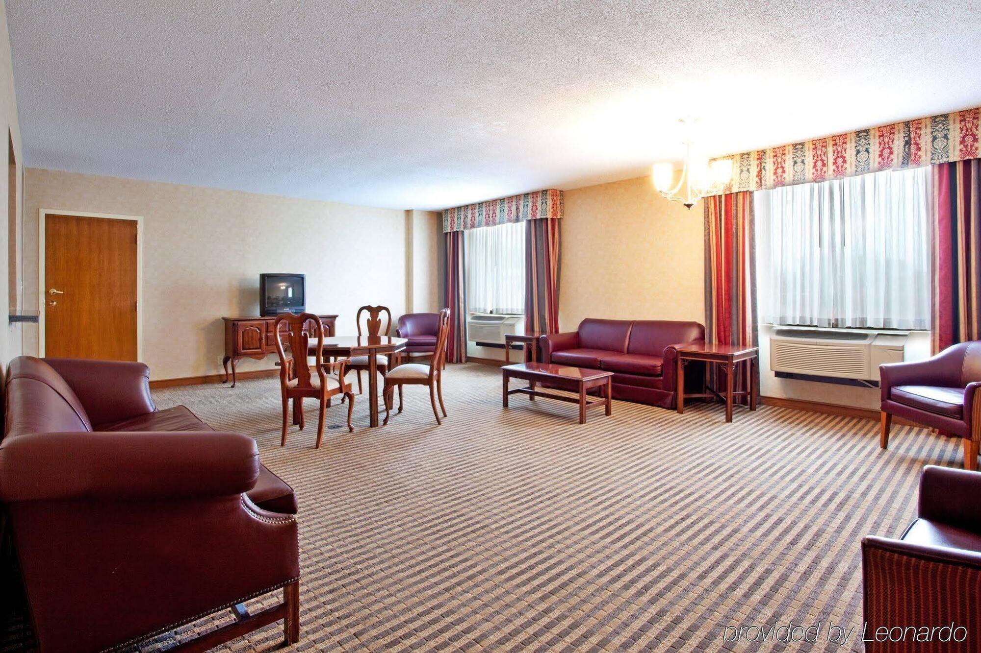 Lynchburg Grand Hotel Kültér fotó